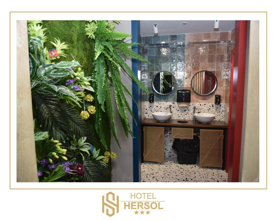 Hotel Hersol Durrës Eksteriør billede